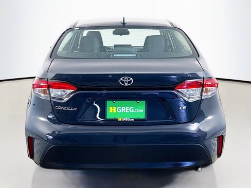 Used 2025 Toyota Corolla LE image 8