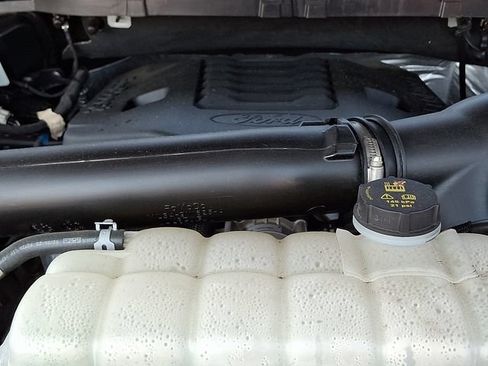 Used 2023 Ford F150 Lariat AWD/4WD image 31