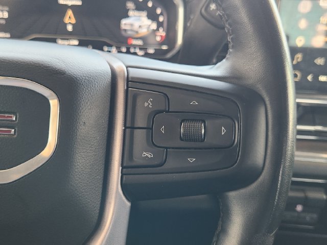 Used 2025 GMC Sierra 1500 SLT AWD/4WD image 29