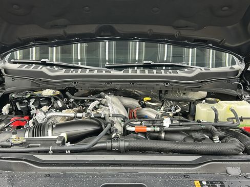 Used 2026 Ford F450 Platinum w/ Platinum Plus Package image 21