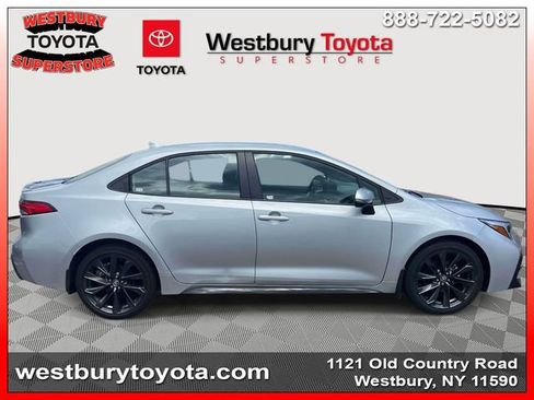 Certified 2026 Toyota Corolla SE FWD image 6