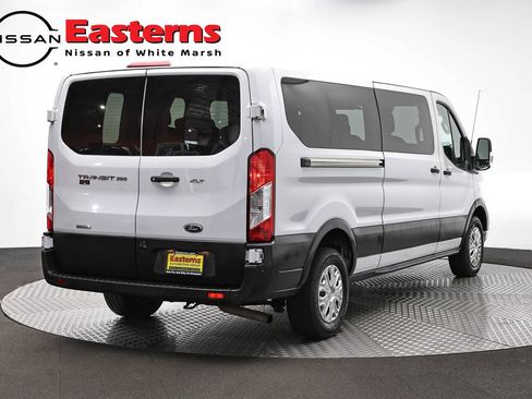 Used 2023 Ford Transit 350 XLT RWD image 5