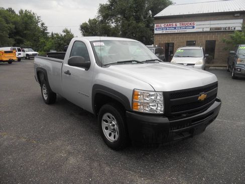 Used 2013 Chevrolet Silverado 1500 W/T RWD image 23