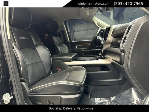 Used 2024 RAM 2500 Laramie AWD/4WD image 20