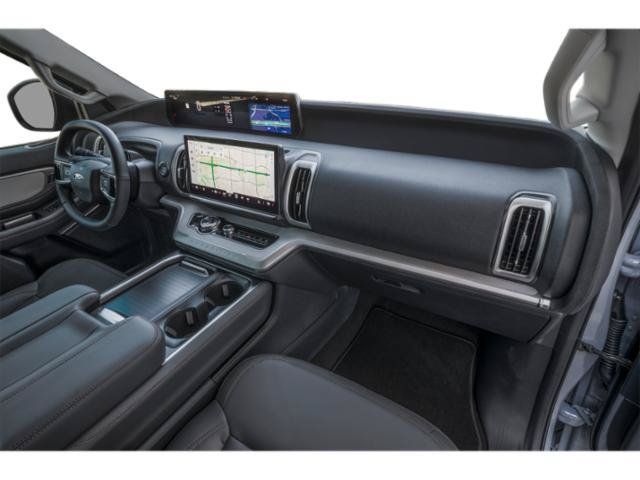 Used 2027 Ford Expedition Active RWD image 14