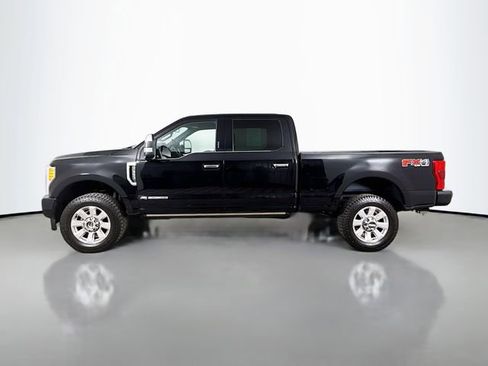Used 2018 Ford F350 Platinum w/ Platinum Ultimate Package AWD/4WD image 4