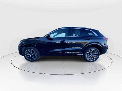 Certified 2025 Audi Q5 2.0T Premium Plus w/ Premium Plus image 5