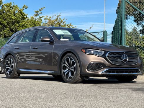 New 2027 Mercedes-Benz E 450 4MATIC All-Terrain Wagon image 7