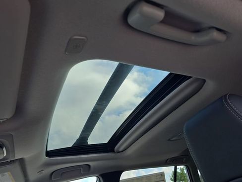 New 2026 Toyota Corolla Cross XLE image 30