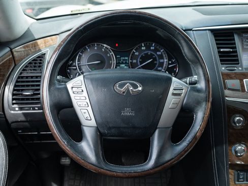 Used 2017 INFINITI QX80 4WD image 13