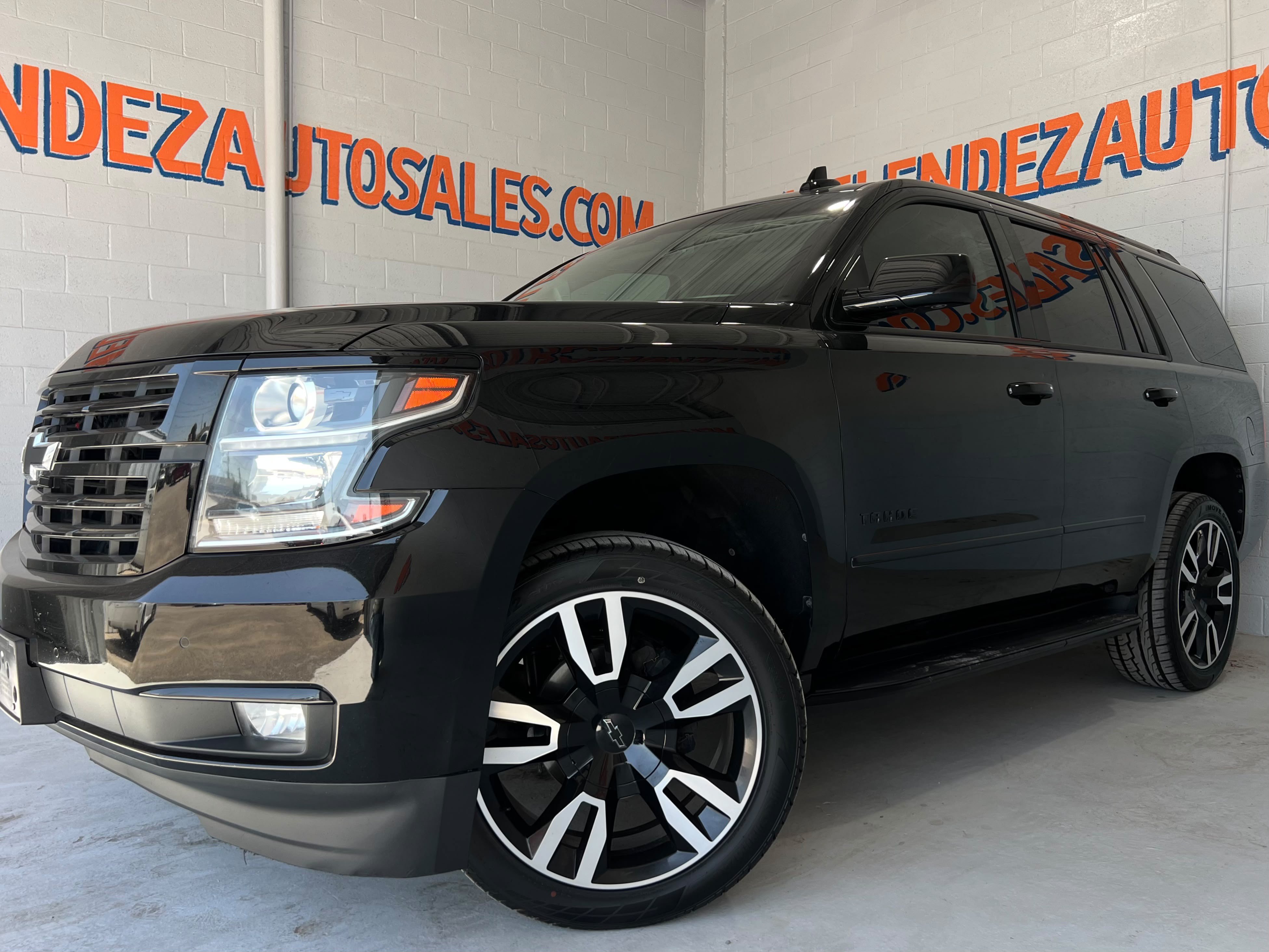 Used 2020 Chevrolet Tahoe Premier RWD image 1