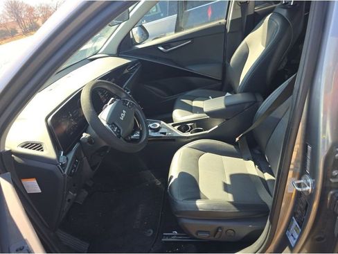Used 2023 Kia Niro Wind image 10