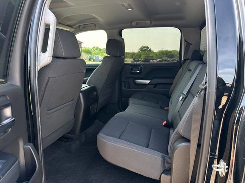 Used 2018 Chevrolet Silverado 1500 LT w/ LT Fleet Plus Package AWD/4WD image 14