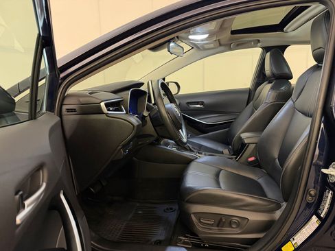 Used 2022 Toyota Corolla XLE FWD image 5