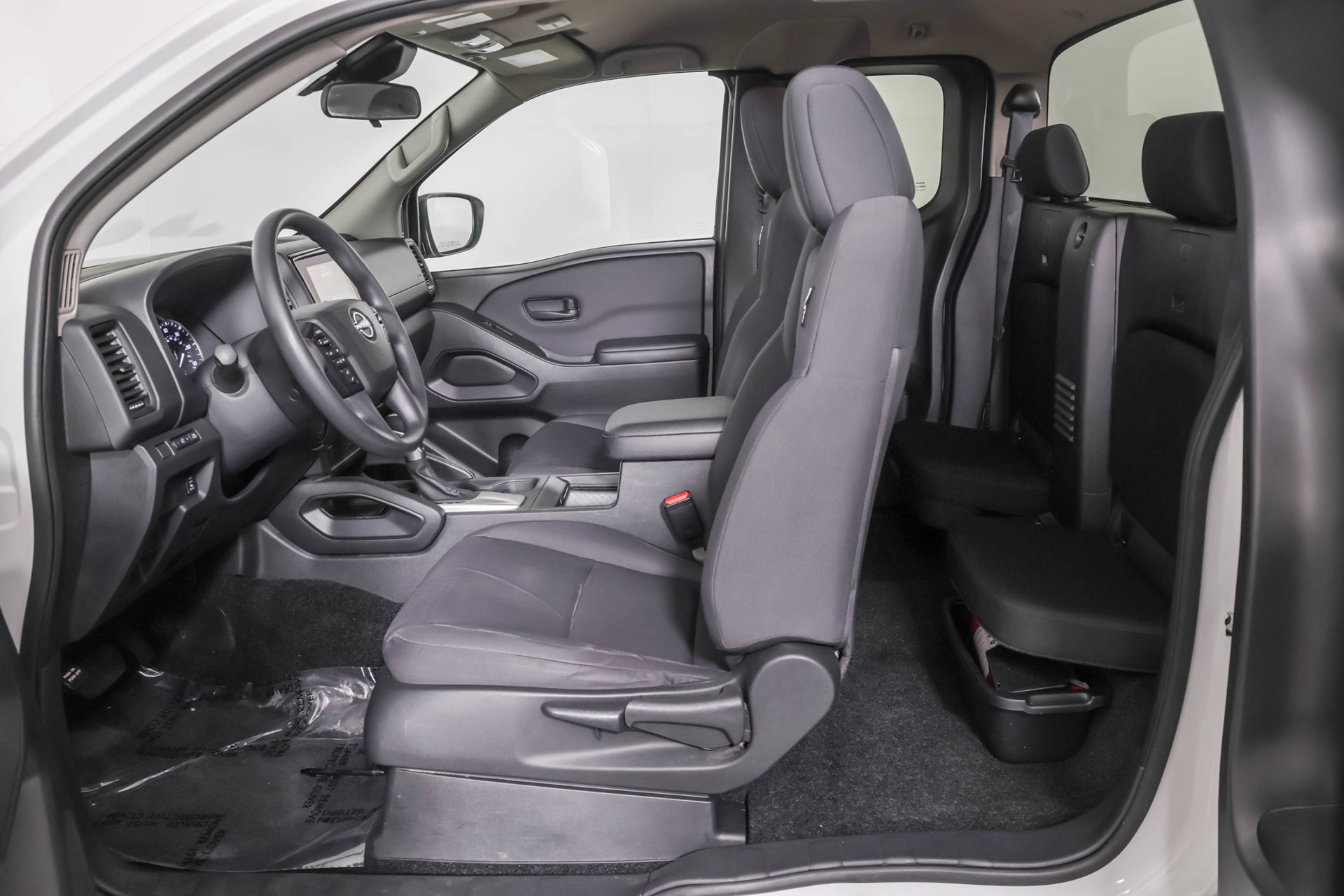 Used 2024 Nissan Frontier S w/ S Utility Package RWD image 34