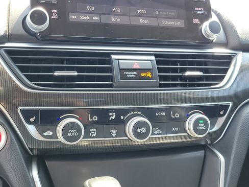 Used 2022 Honda Accord Sport Special Edition image 27