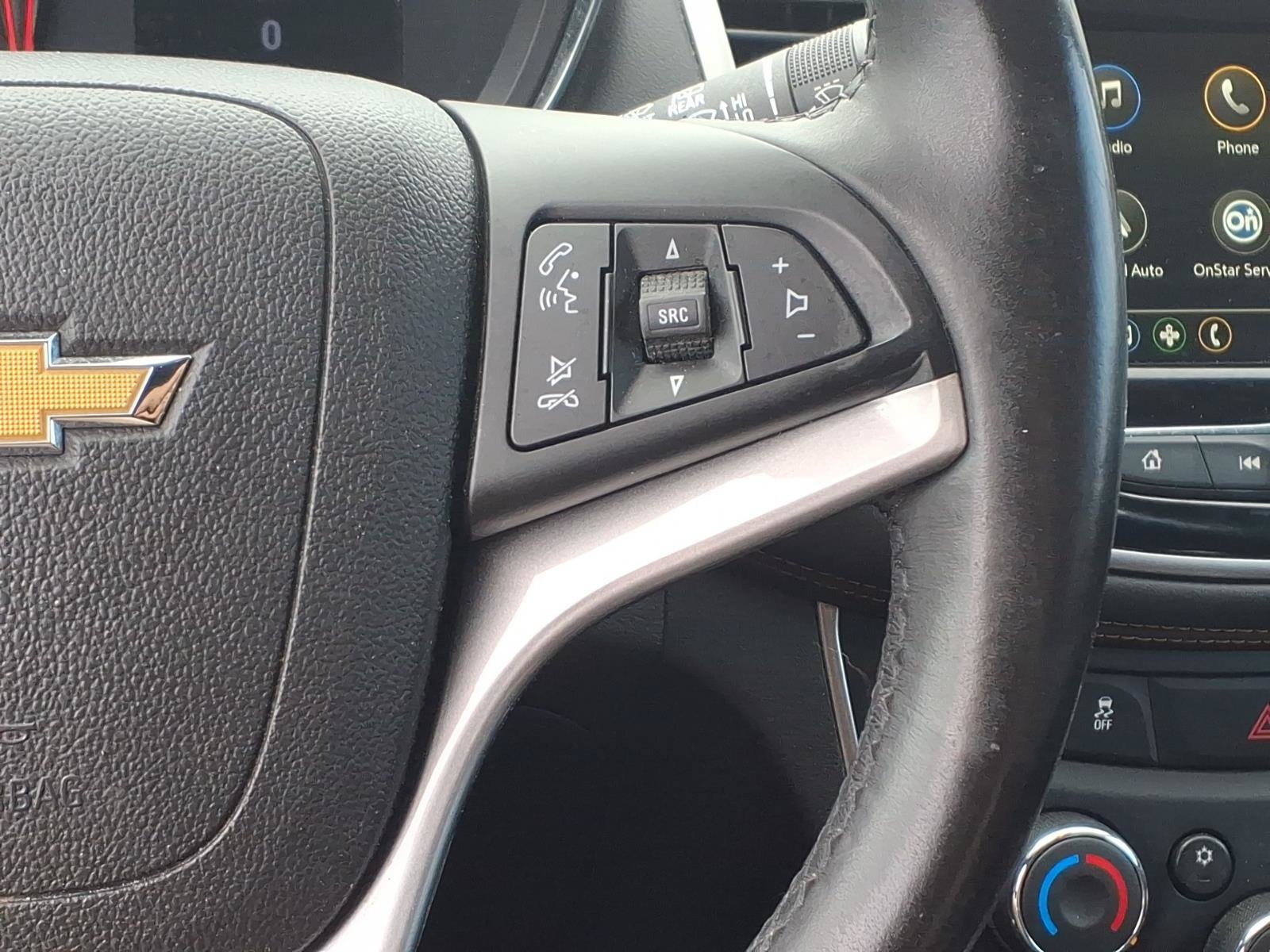 Used 2019 Chevrolet Trax LT w/ LT Convenience Package FWD image 17