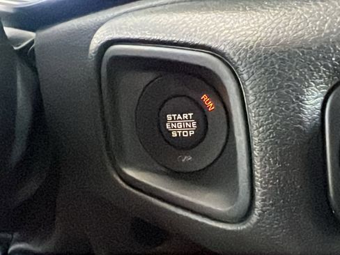 New 2025 Jeep Gladiator Willys image 26