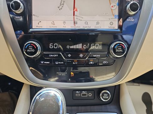 Used 2024 Nissan Murano Platinum w/ Cargo Package FWD image 26