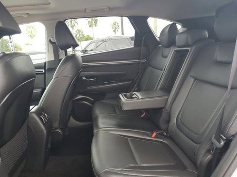 Used 2023 Hyundai Tucson SEL w/ Convenience Package image 16