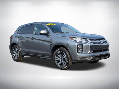 Used 2026 Mitsubishi Outlander Sport ES AWD/4WD image 2