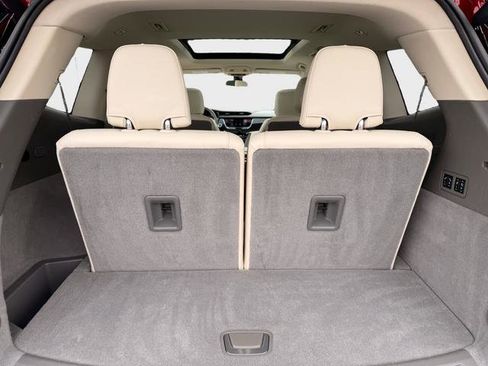 Certified 2025 Cadillac XT6 Premium Luxury image 21