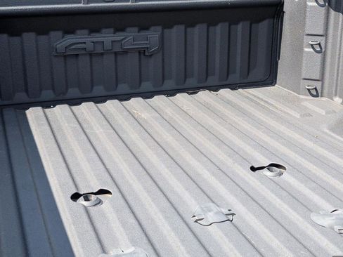 Used 2023 GMC Sierra 2500 AT4 w/ AT4 Preferred Package image 10