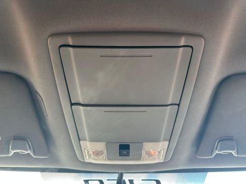 Used 2012 Ford F150 XLT w/ XLT Chrome Pkg image 21