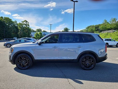 Used 2022 Kia Telluride EX w/ EX Premium Package AWD/4WD image 4