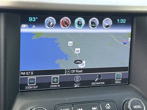 Used 2019 GMC Acadia Denali w/ Technology Package FWD image 29