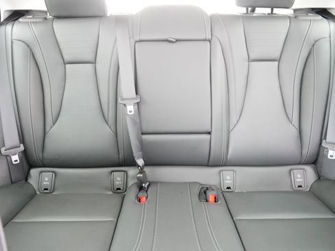 Used 2025 Buick Envision Preferred image 13