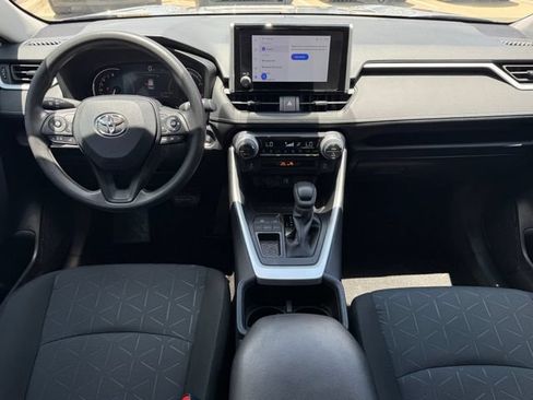 Used 2025 Toyota RAV4 XLE w/ Convenience Package FWD image 24