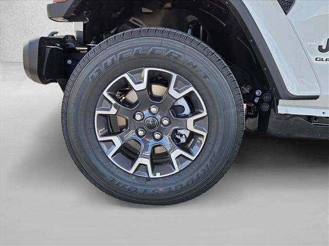 New 2026 Jeep Gladiator Mojave AWD/4WD image 10