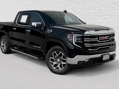 Used 2023 GMC Sierra 1500 SLT w/ SLT Premium Plus Package