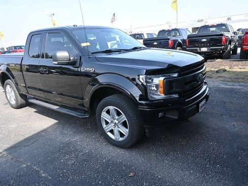 Used 2018 Ford F150 XLT w/ Equipment Group 302A Luxury image 10