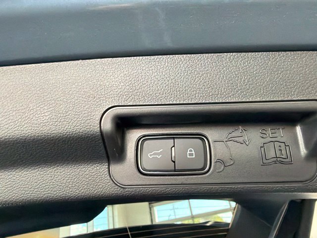 New 2027 Ford Explorer ST-Line AWD/4WD image 8