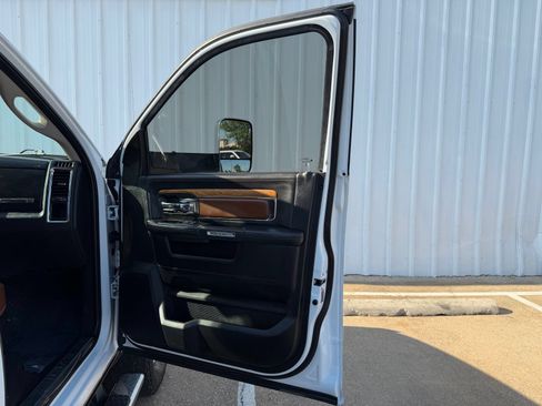Used 2018 RAM 3500 Laramie Longhorn AWD/4WD image 20