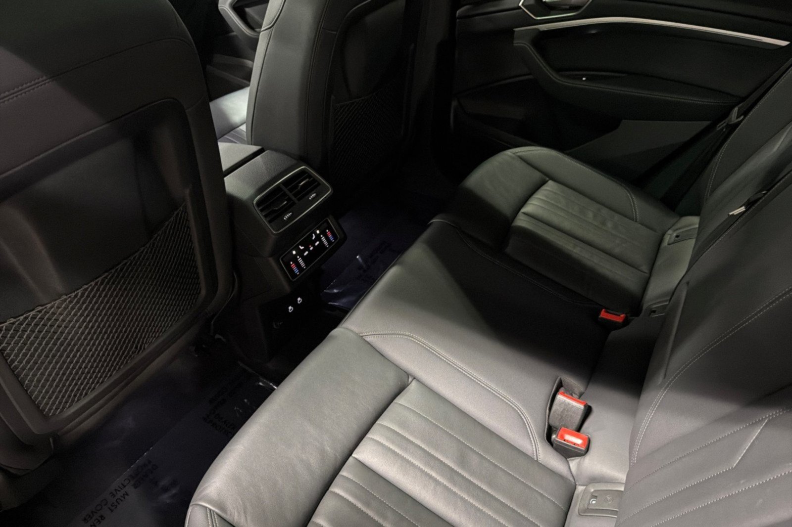 Used 2024 Audi Q8 e-tron Premium AWD/4WD image 11
