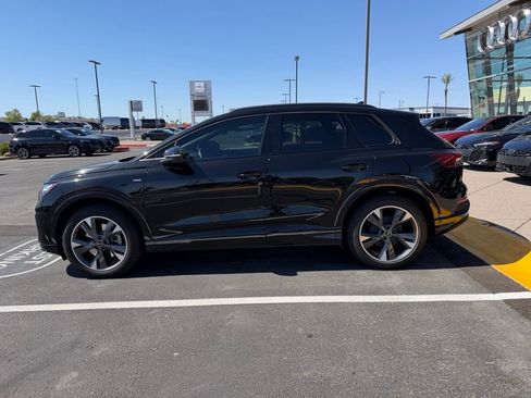Used 2023 Audi Q4 e-tron Premium Plus w/ Premium Plus AWD/4WD image 4