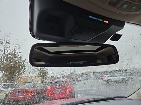 Used 2022 Ford Expedition Platinum image 23