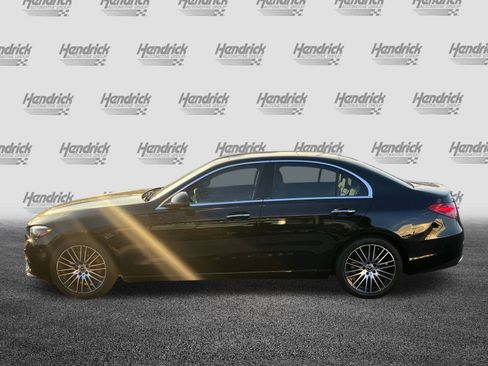 Used 2025 Mercedes-Benz C 300 Sedan image 7