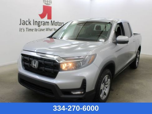 Used 2025 Honda Ridgeline RTL image 1