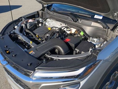 New 2026 Chevrolet Trax LT w/ Driver Confidence Package image 46