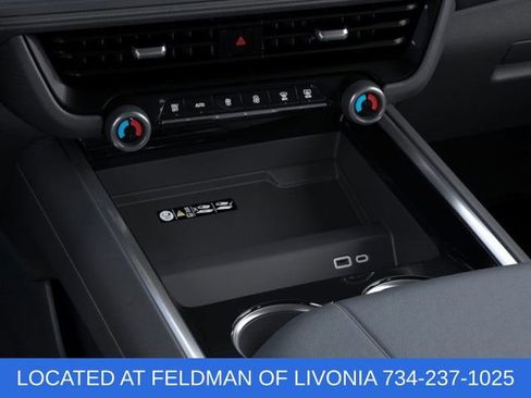 New 2025 Chevrolet Suburban Premier w/ Sun And Tow Package image 23