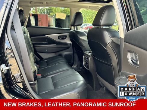 Used 2020 Nissan Murano SL w/ Moonroof Package AWD/4WD image 11
