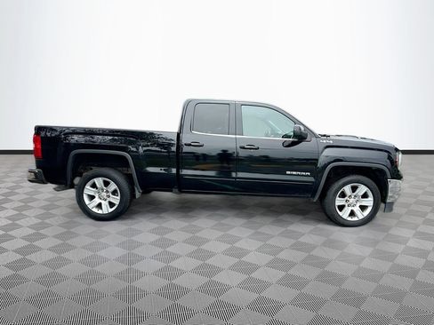 Used 2018 GMC Sierra 1500 SLE w/ SLE Value Package AWD/4WD image 8
