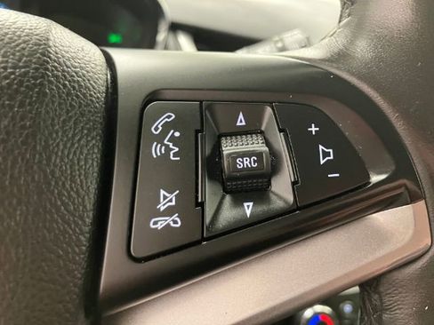 Used 2018 Chevrolet Trax LT w/ LT Convenience Package image 24