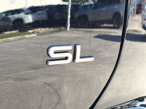 Used 2026 Nissan Rogue SL AWD/4WD image 10