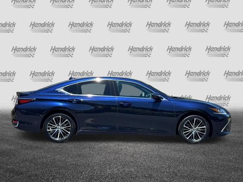 Used 2024 Lexus ES 300h w/ Premium Package FWD image 3