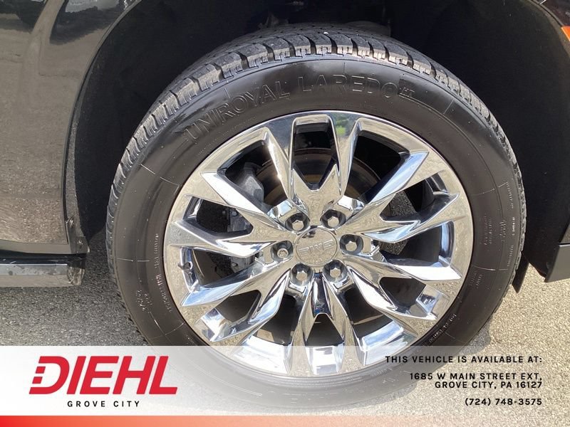 Certified 2022 GMC Yukon Denali w/ Denali Premium Package AWD/4WD image 9